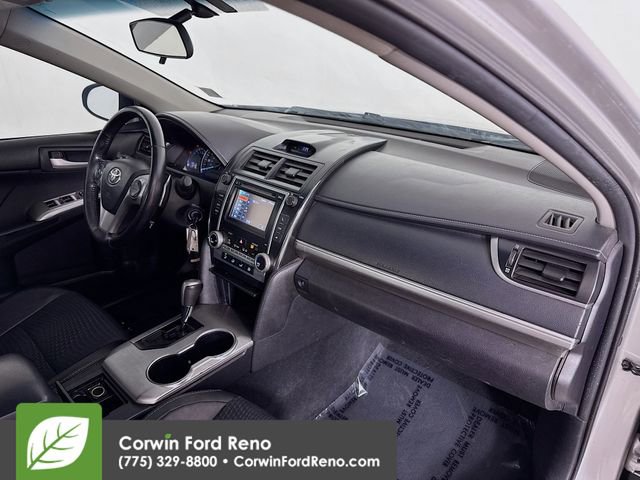 Used 2012 Toyota Camry SE image 25