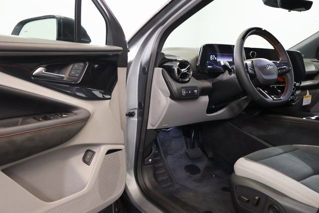 New 2026 Chevrolet Blazer EV SS w/ LPO, Blackout Package image 8