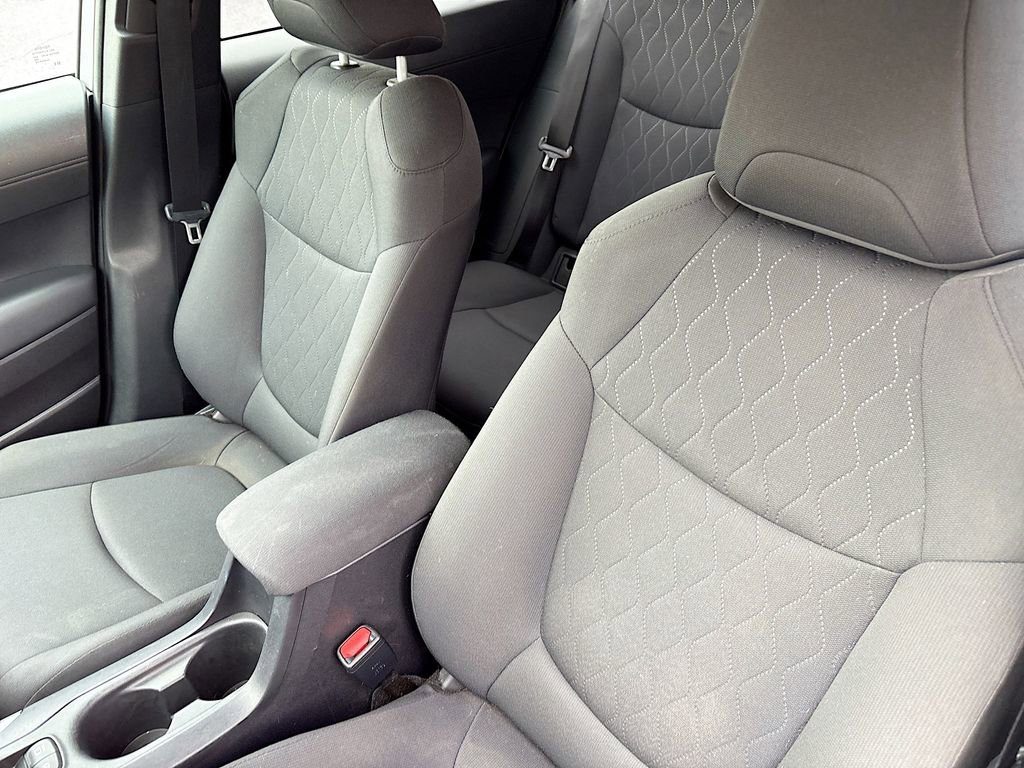 Used 2022 Toyota Corolla Cross LE w/ Black Badges Package (TMS) image 20