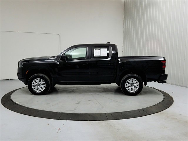 Used 2022 Nissan Frontier SV w/ Graphics Package image 4