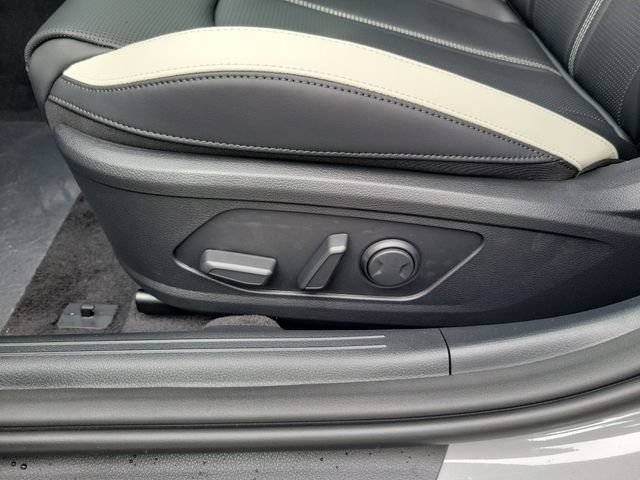 New 2026 Kia K5 GT-Line w/ GT-Line Premium Package FWD image 16