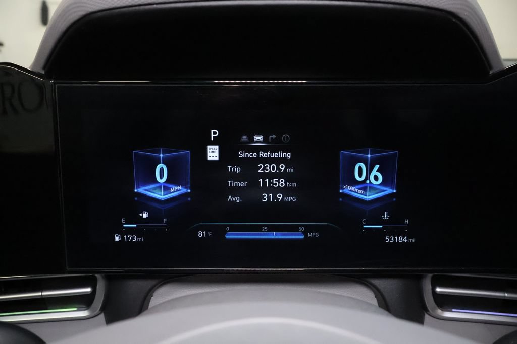 Used 2025 Hyundai Elantra SEL FWD image 18