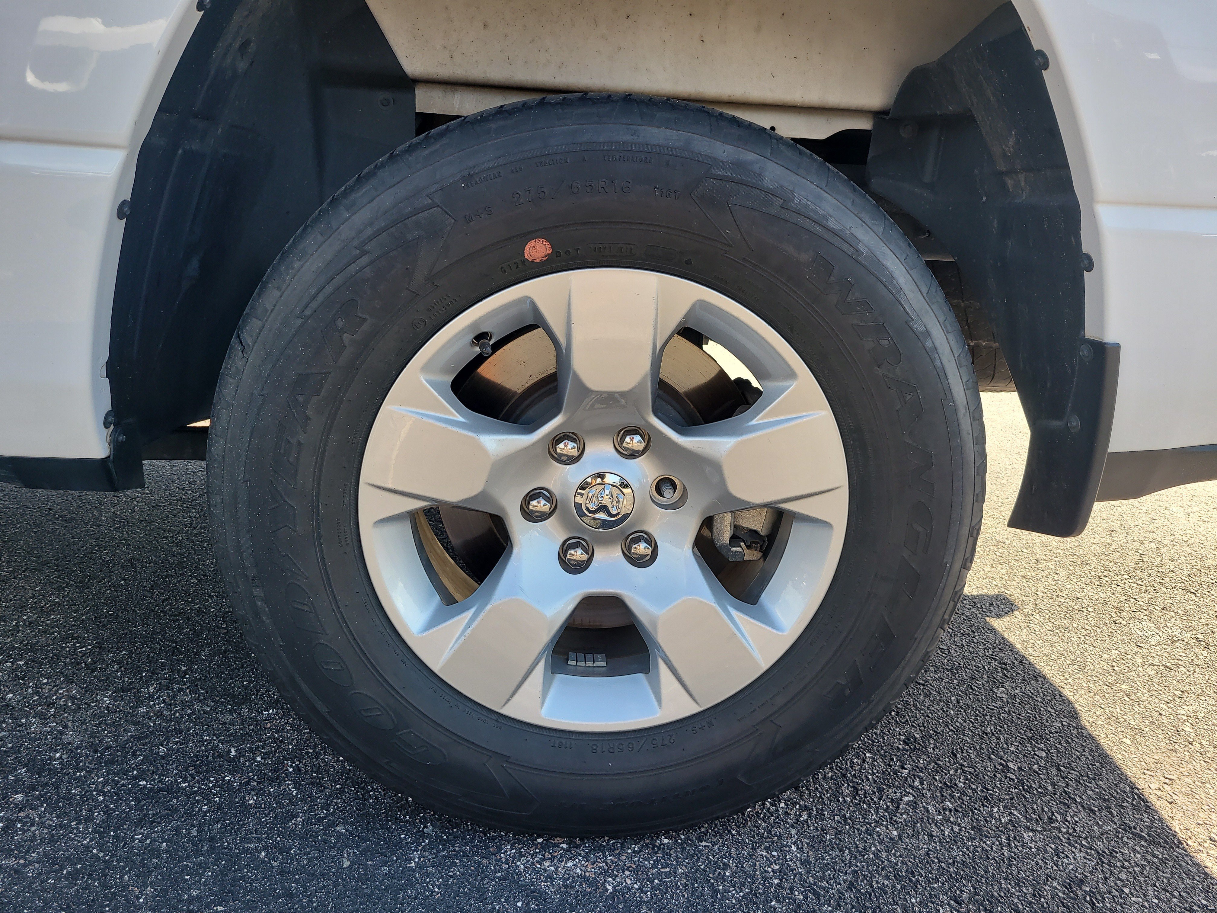 Used 2023 RAM 1500 Big Horn RWD image 9