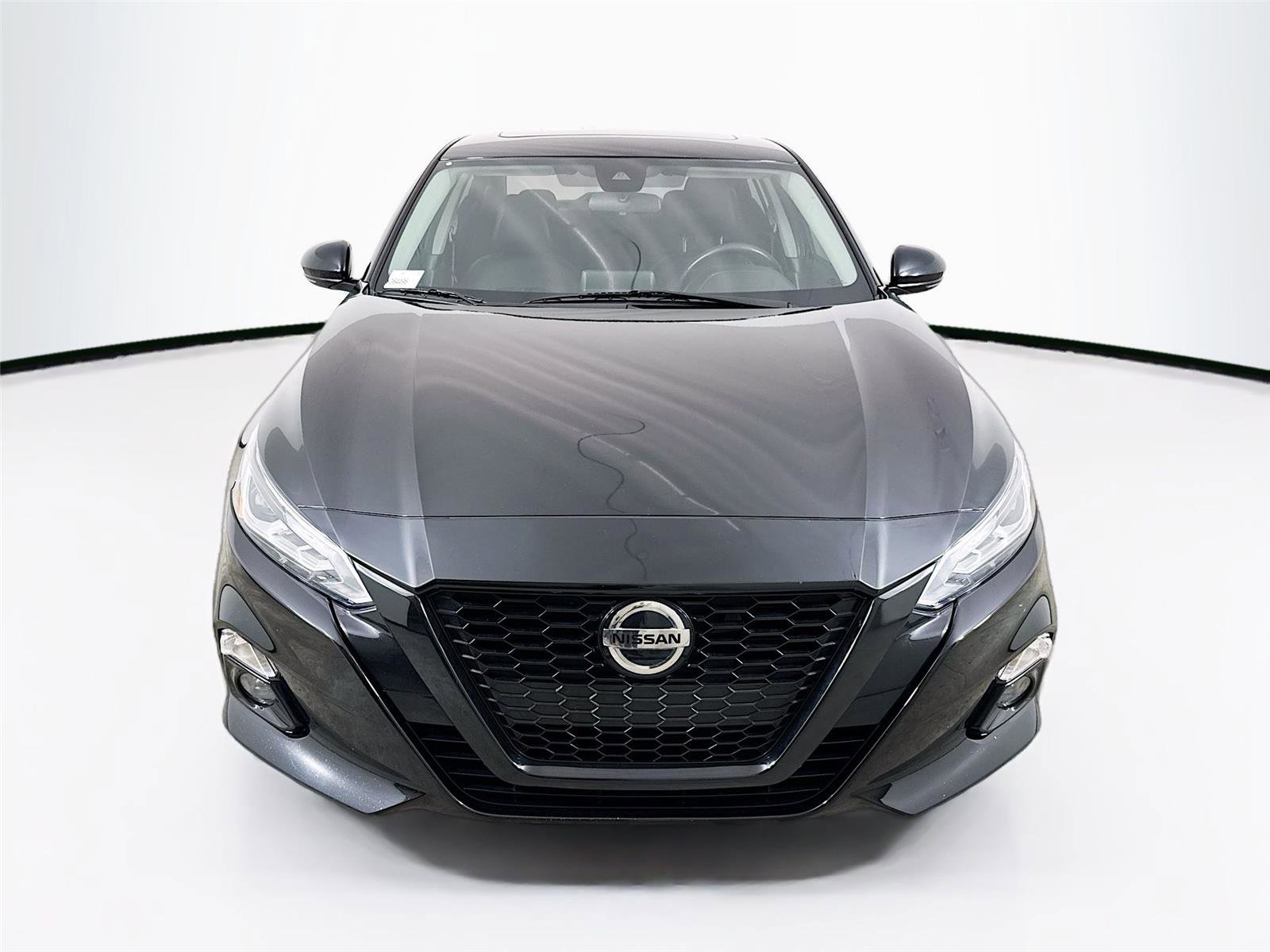 Used 2022 Nissan Altima 2.5 SR w/ Midnight Edition Package image 6