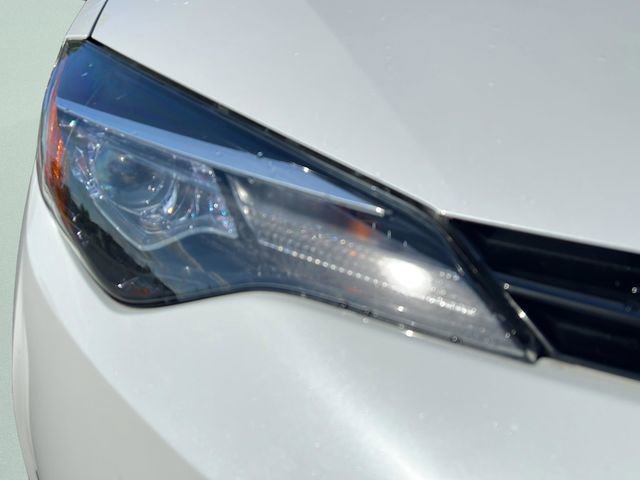 Used 2018 Toyota Corolla FWD image 21