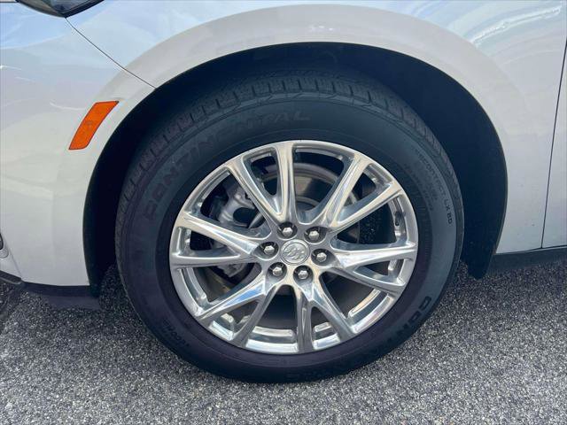 Used 2022 Buick Enclave Premium w/ Experience Buick Package image 7