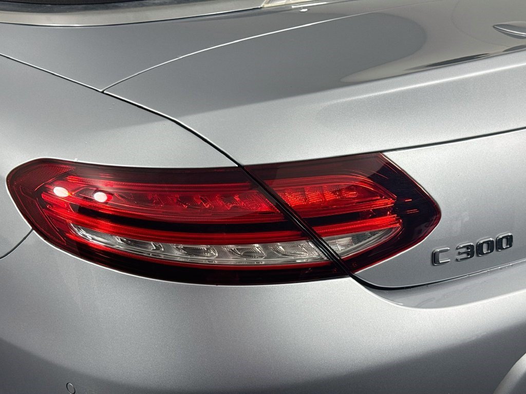 Used 2023 Mercedes-Benz C 300 4MATIC Cabriolet w/ Parking Assistance Package image 32