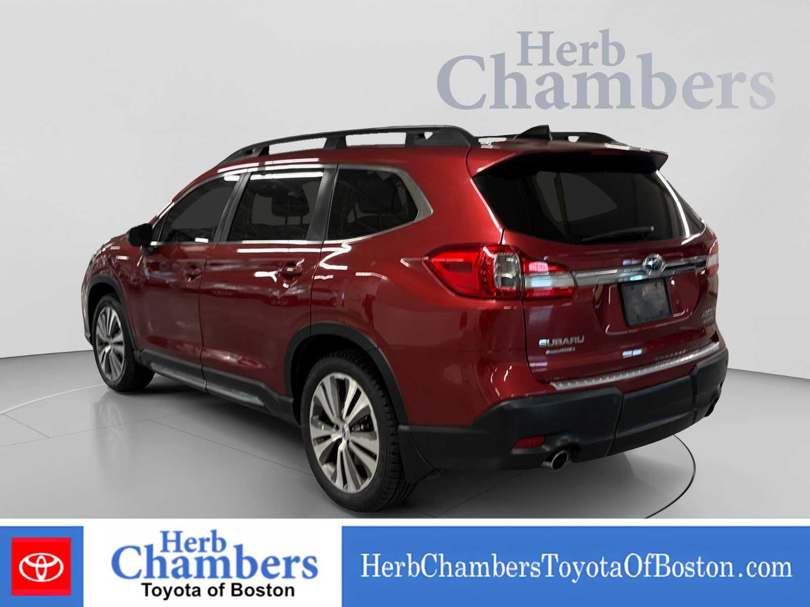 Used 2020 Subaru Ascent Limited w/ Technology Package AWD/4WD image 3