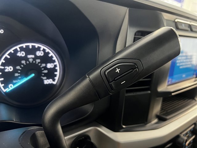 Used 2024 Ford F250 XLT image 40