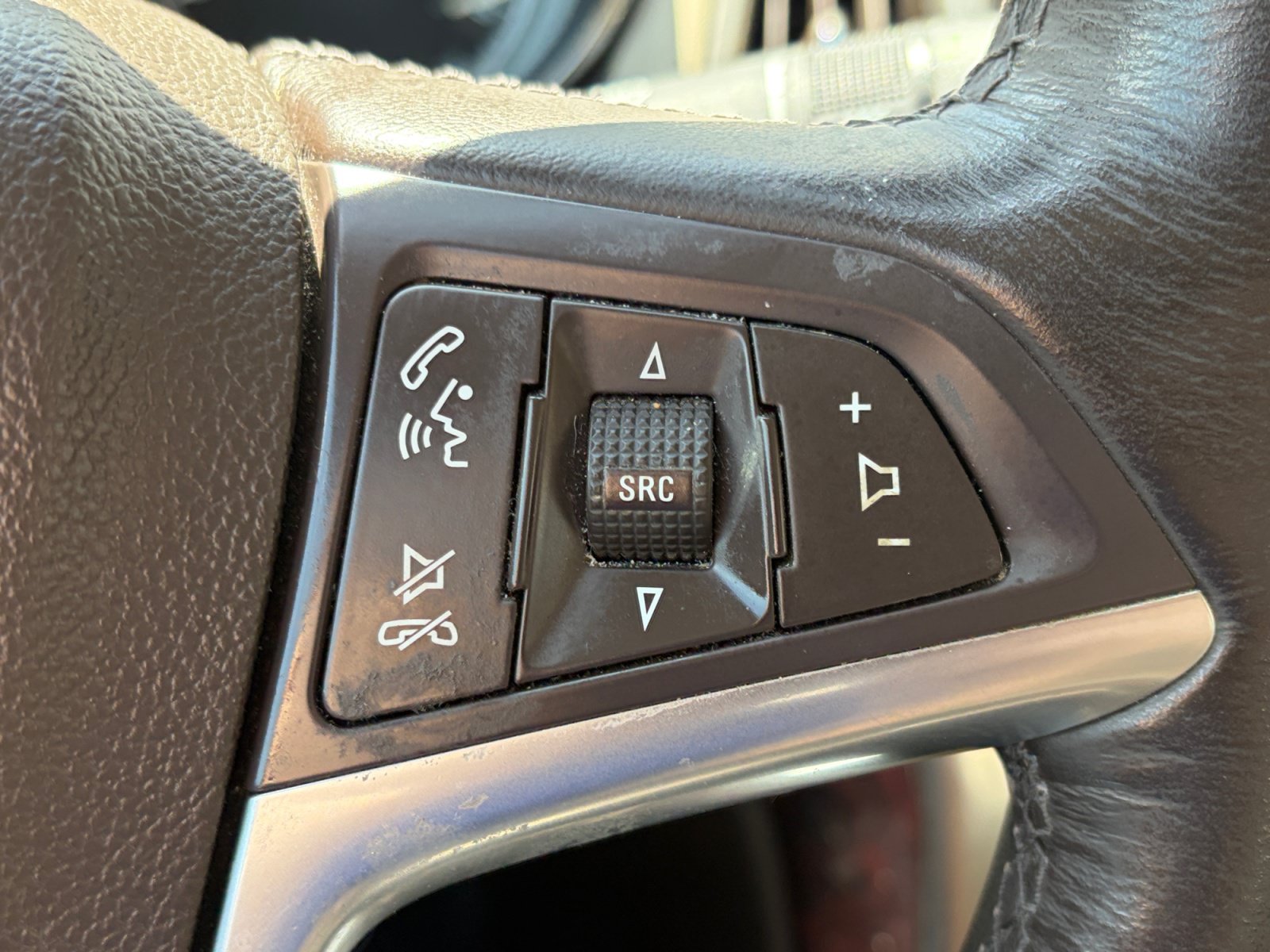 Used 2014 Buick Verano Premium FWD image 18