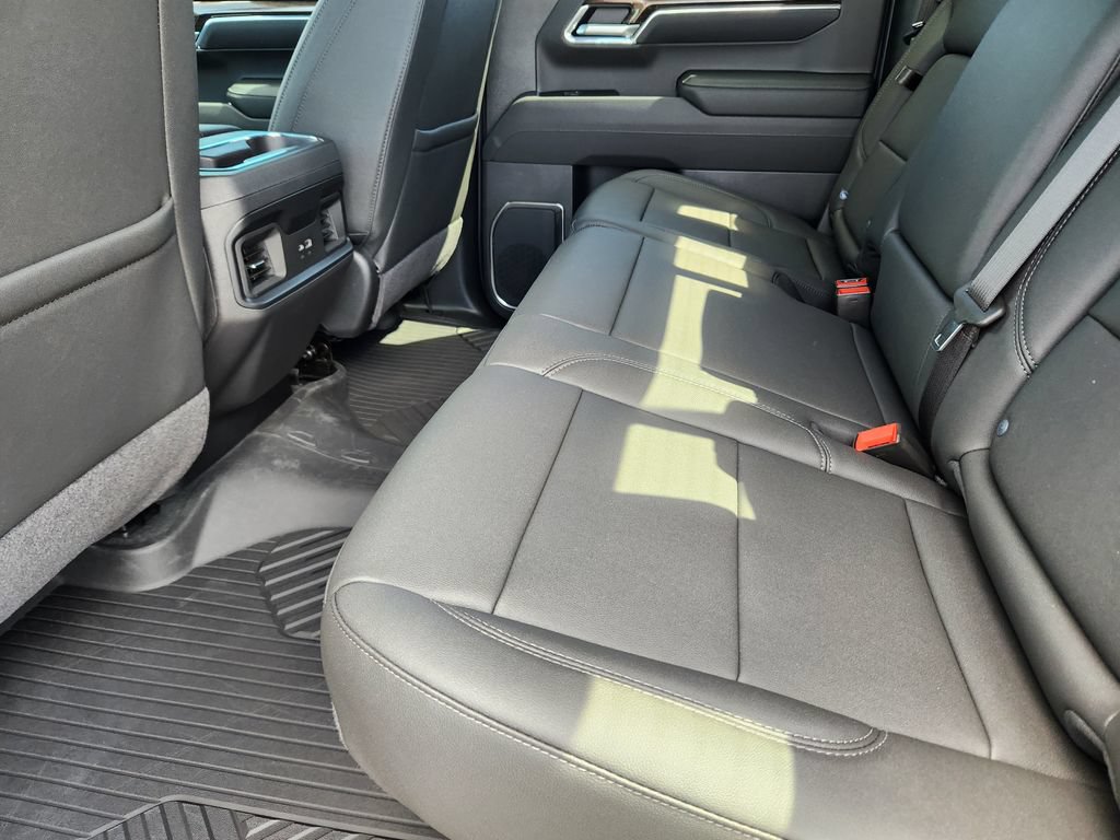 New 2026 Chevrolet Silverado 1500 LT Trail Boss w/ LT Trail Boss Premium Package AWD/4WD image 10