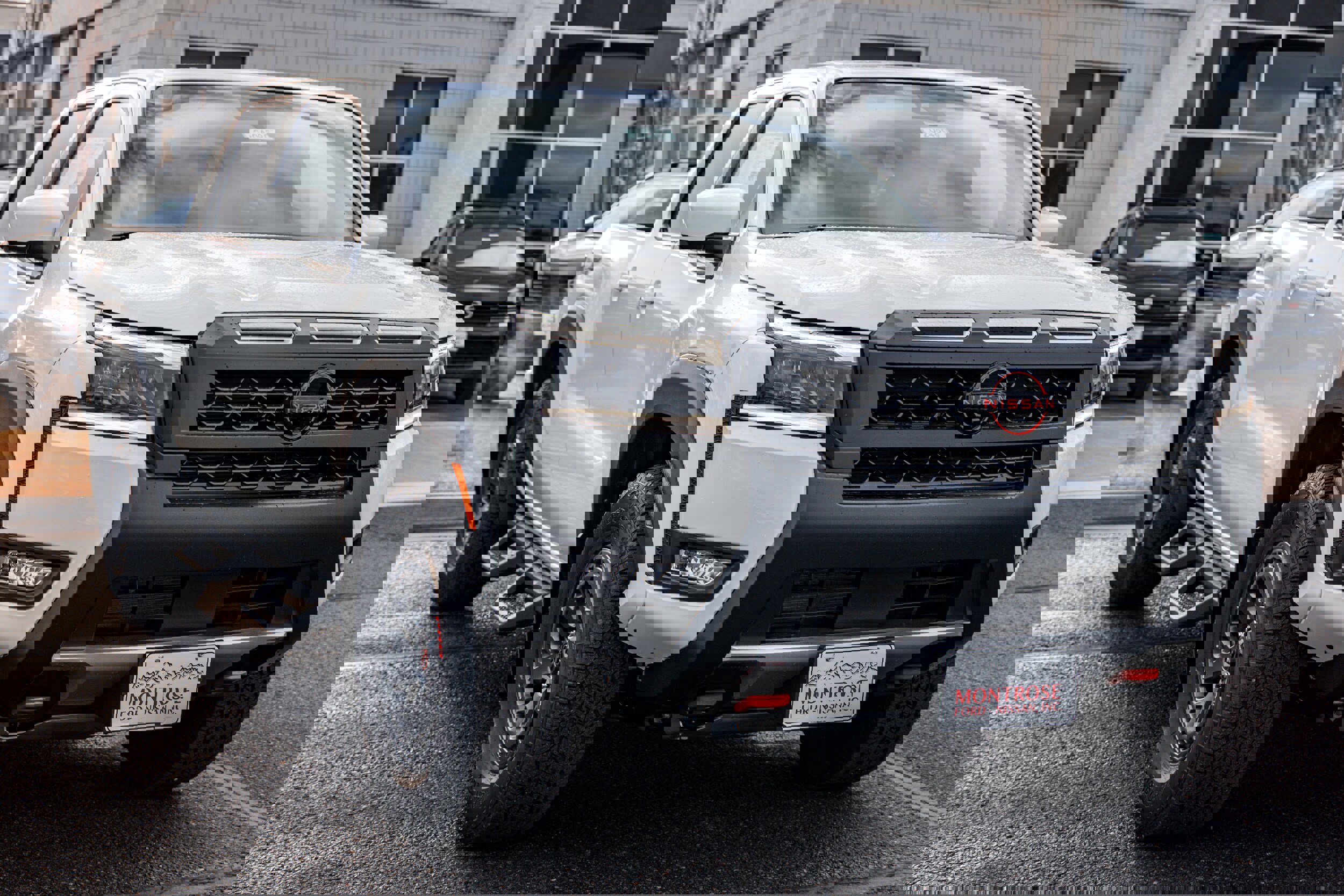 New 2026 Nissan Frontier PRO-4X w/ Pro-4x Convenience Package image 3