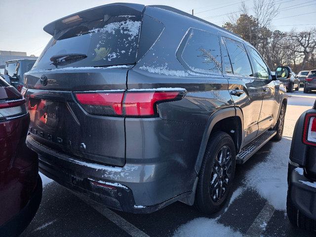 Used 2024 Toyota Sequoia SR5 image 6