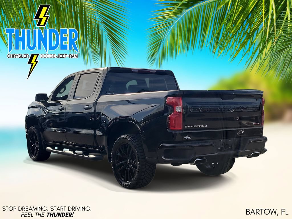 Used 2021 Chevrolet Silverado 1500 RST AWD/4WD image 3