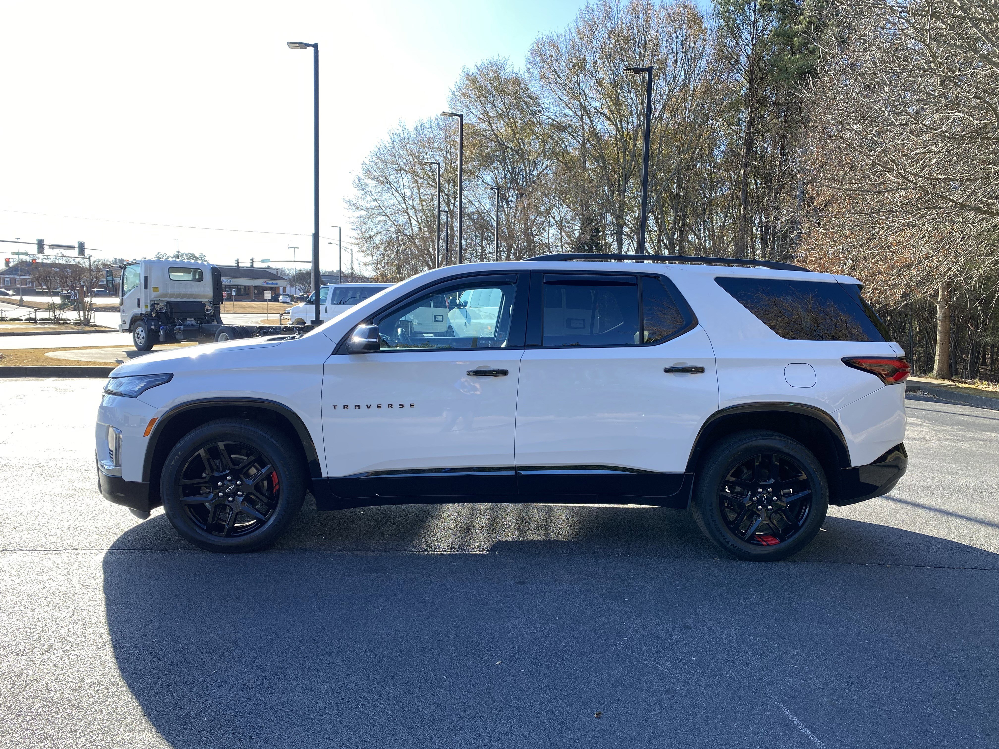 Used 2022 Chevrolet Traverse Premier image 6