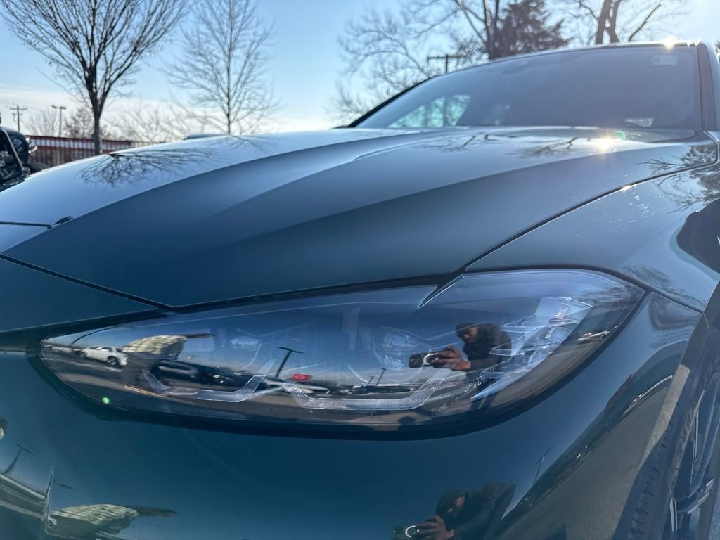 Used 2023 BMW i4 eDrive40 w/ M Sport Package image 39