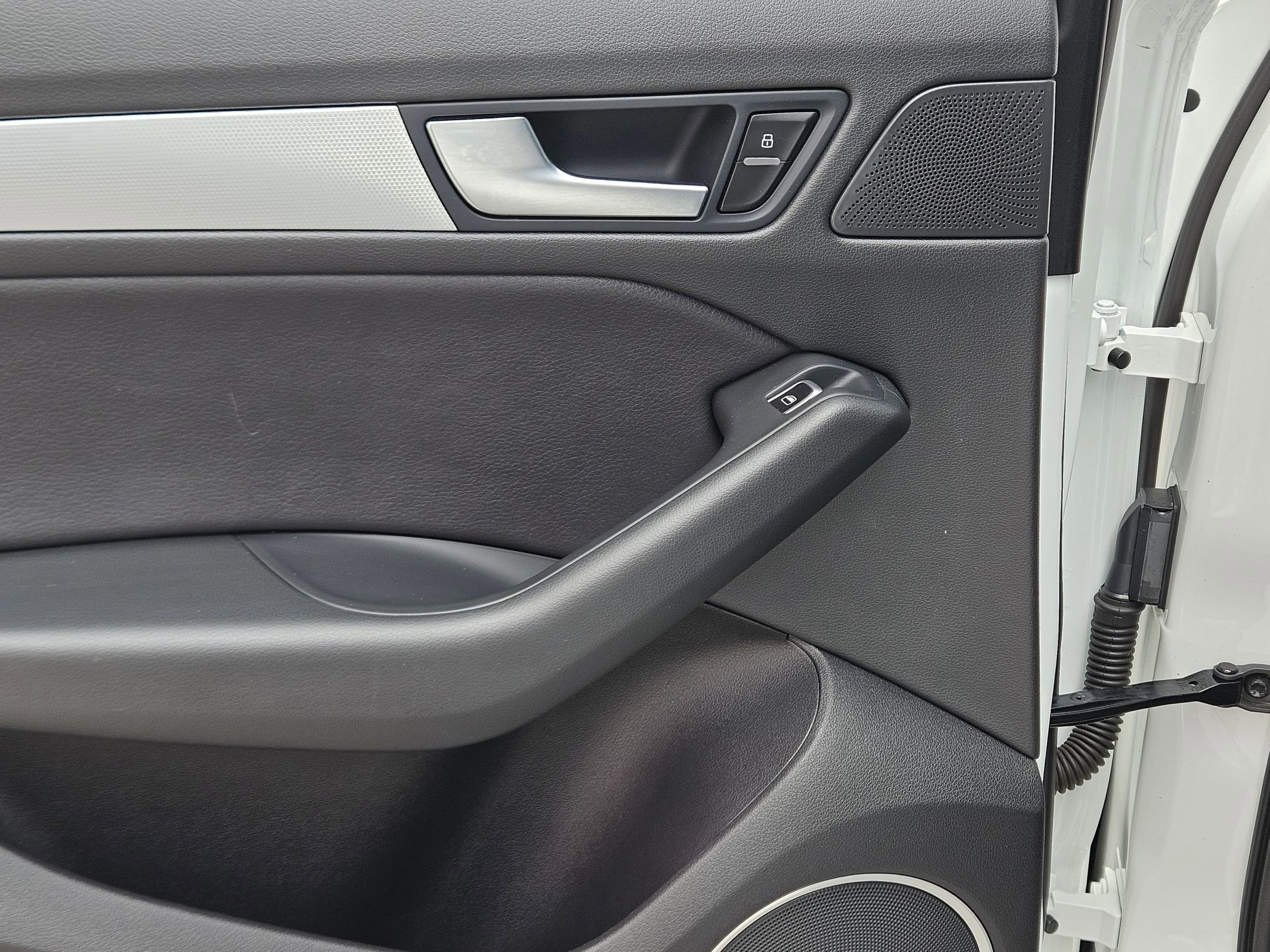 Used 2017 Audi Q5 3.0T Premium Plus w/ Technology Package image 24