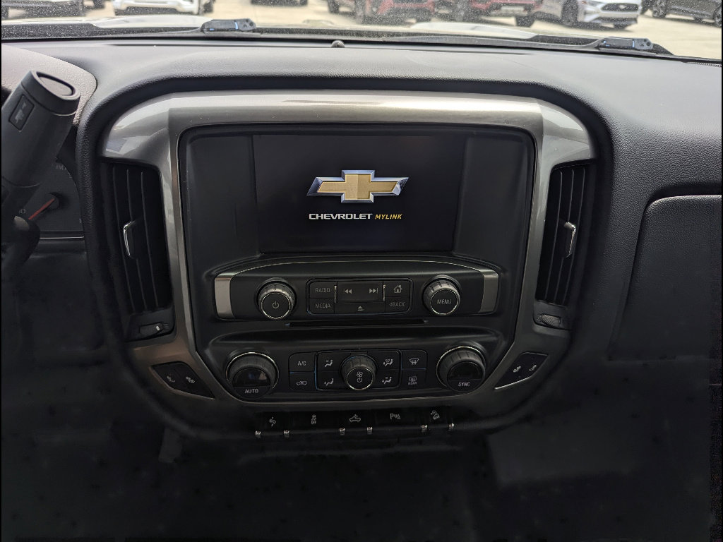 Used 2018 Chevrolet Silverado 1500 LT w/ All Star Edition AWD/4WD image 30