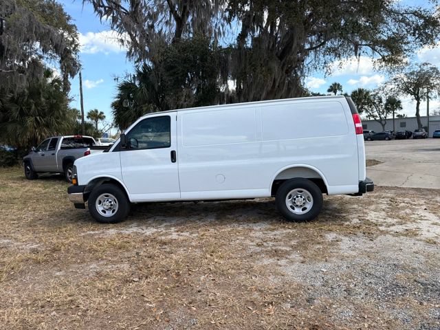New 2026 Chevrolet Express 2500 w/ Driver Convenience Package RWD image 6