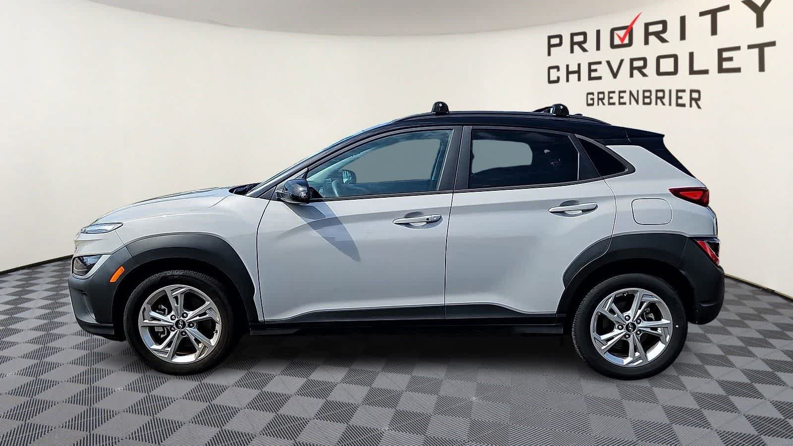 Used 2023 Hyundai Kona SEL AWD/4WD image 5