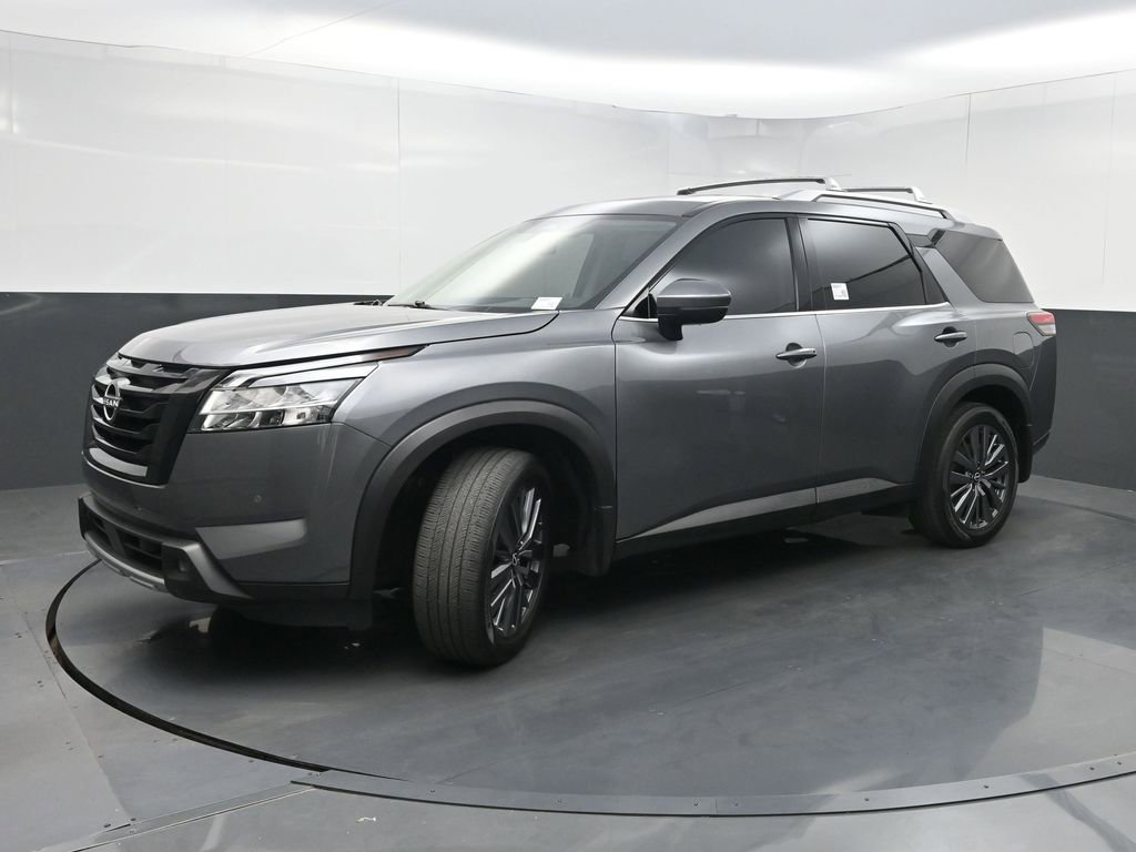 Used 2024 Nissan Pathfinder SL w/ SL Premium Package FWD image 25