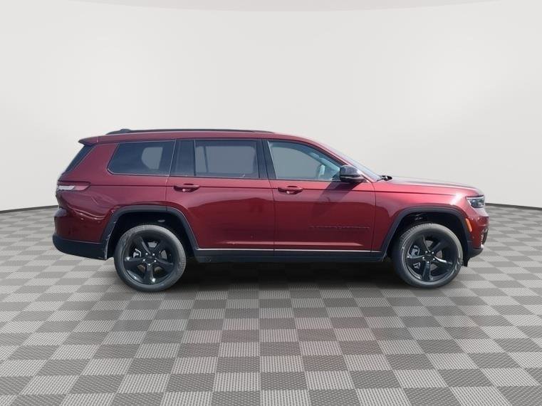 New 2025 Jeep Grand Cherokee L Limited w/ Luxury Tech Group II image 6