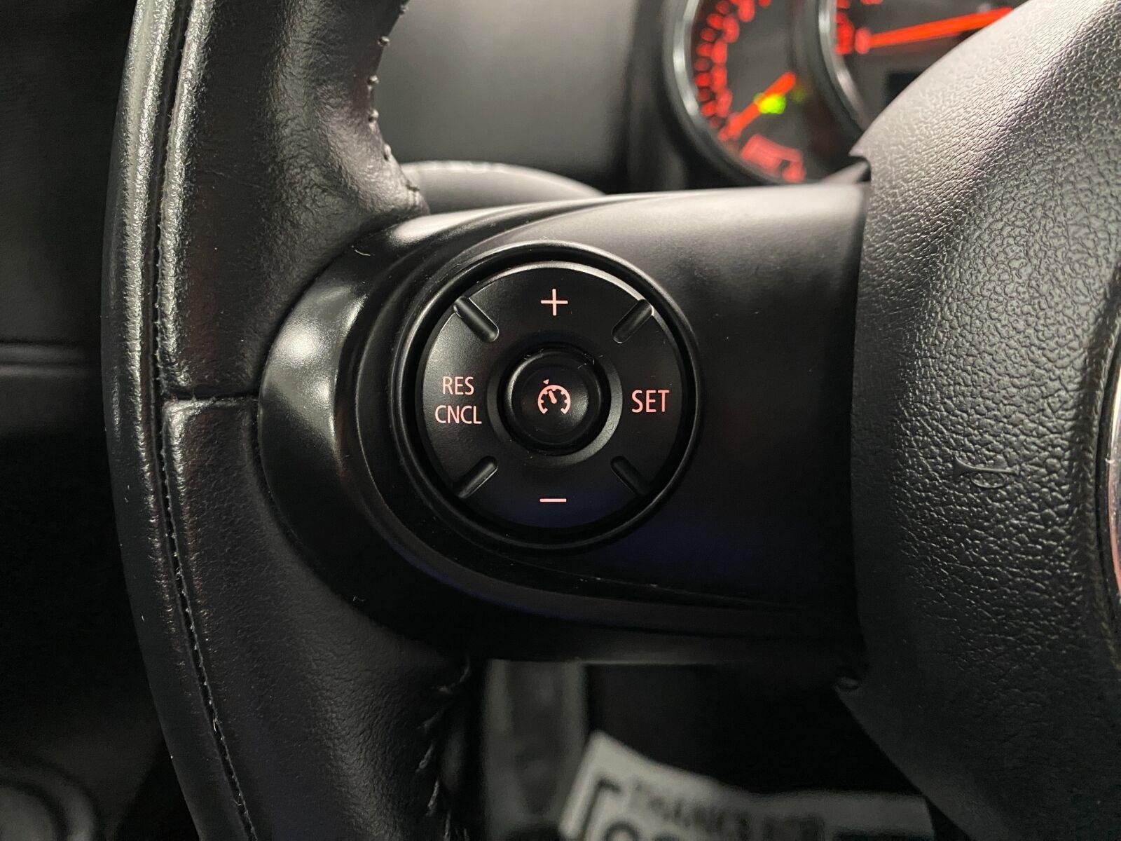 Used 2018 MINI Cooper Countryman ALL4 AWD/4WD image 16