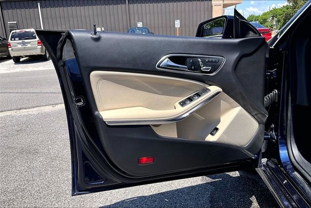 Used 2018 Mercedes-Benz CLA 250 image 17