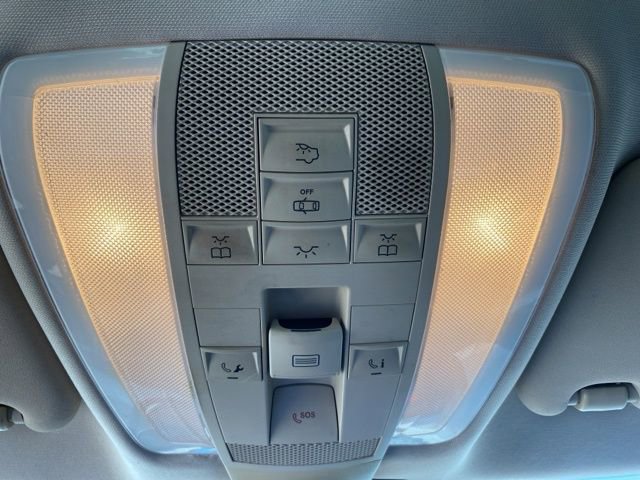 Used 2014 Mercedes-Benz C 250 Sedan image 21