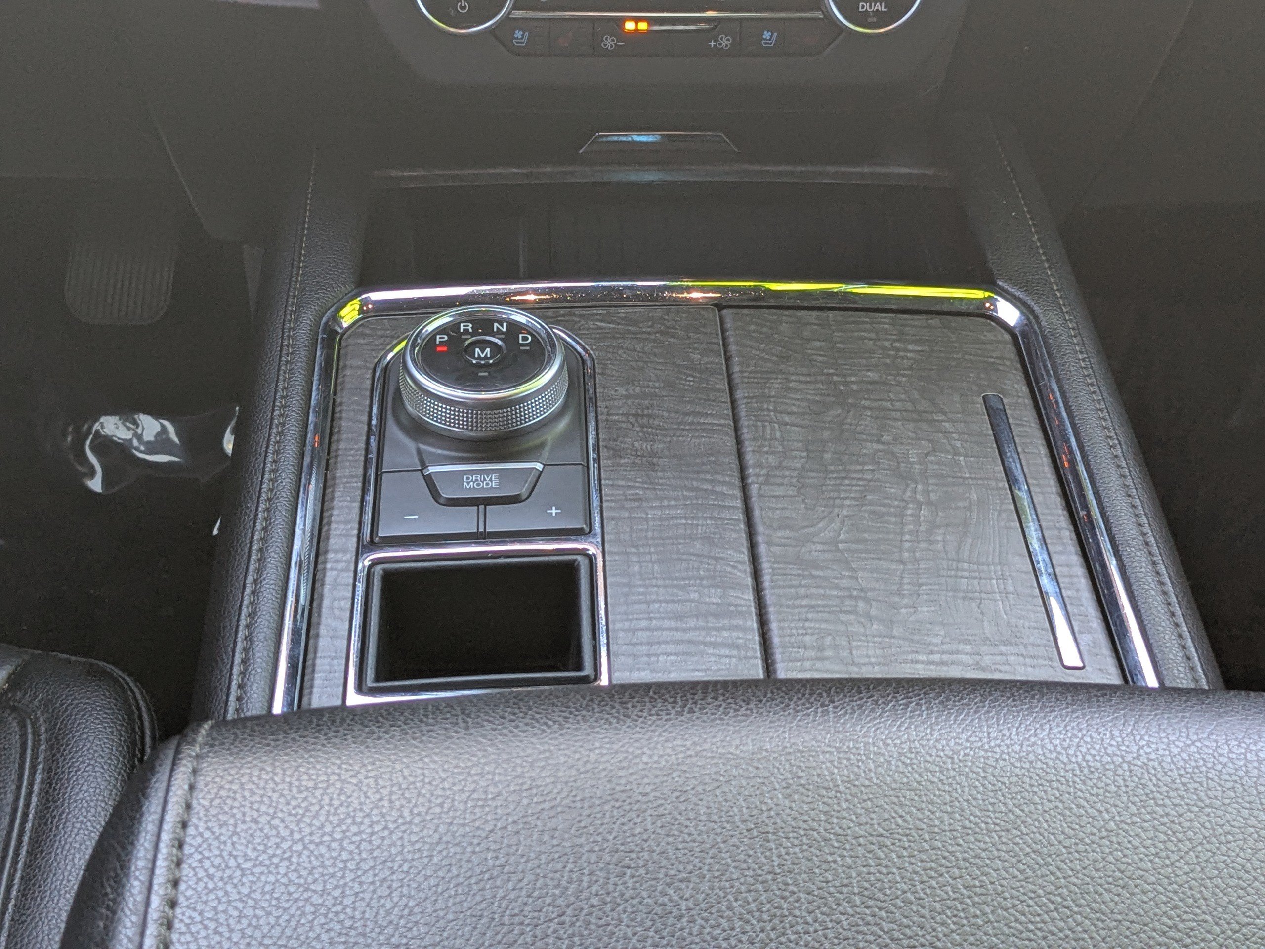 Used 2020 Ford Expedition Max Limited w/ Equipment Group 301A RWD image 20