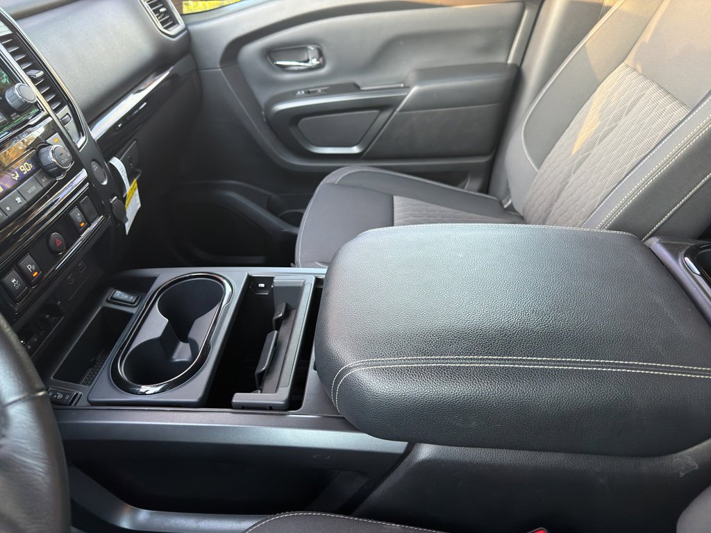 Certified 2024 Nissan Titan SV w/ SV Convenience Package image 28