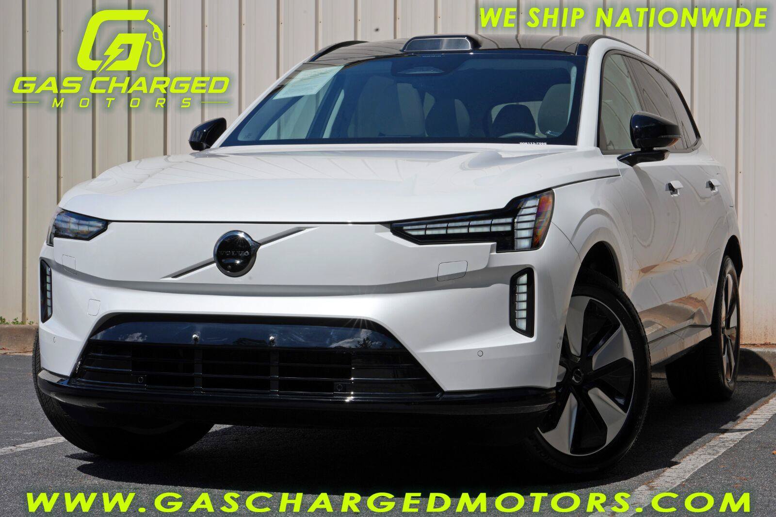 Used 2025 Volvo EX90 Plus AWD/4WD image 1