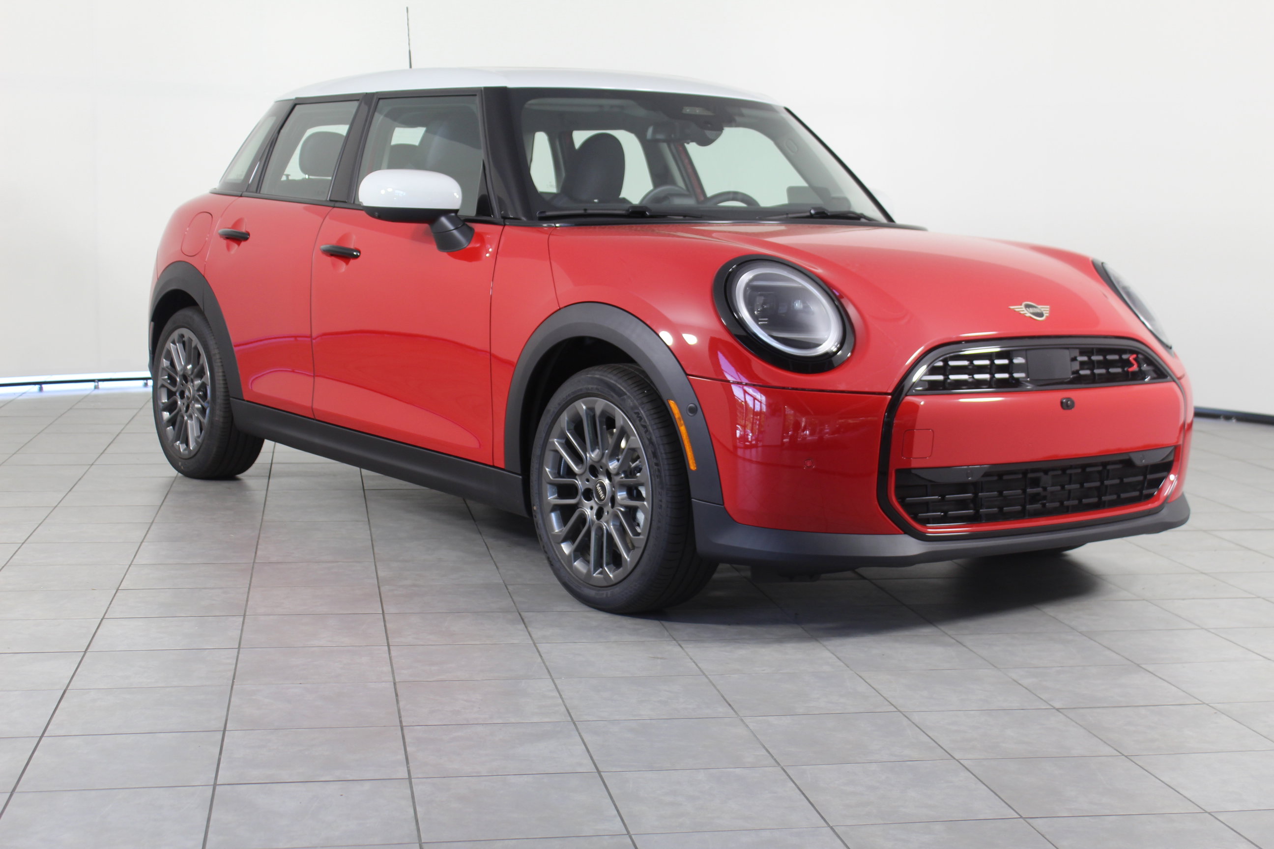 New 2025 MINI Cooper S image 1