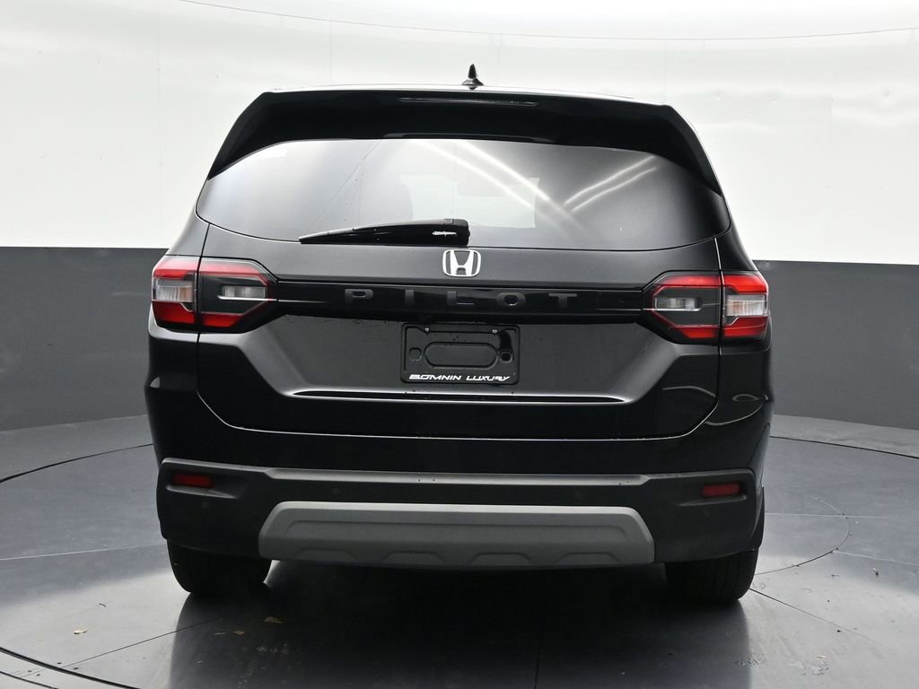 Used 2025 Honda Pilot EX-L image 4