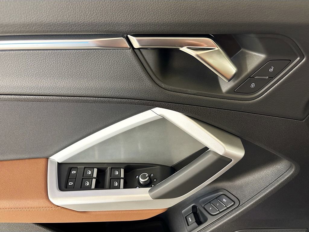 New 2025 Audi Q3 2.0T Premium Plus image 21