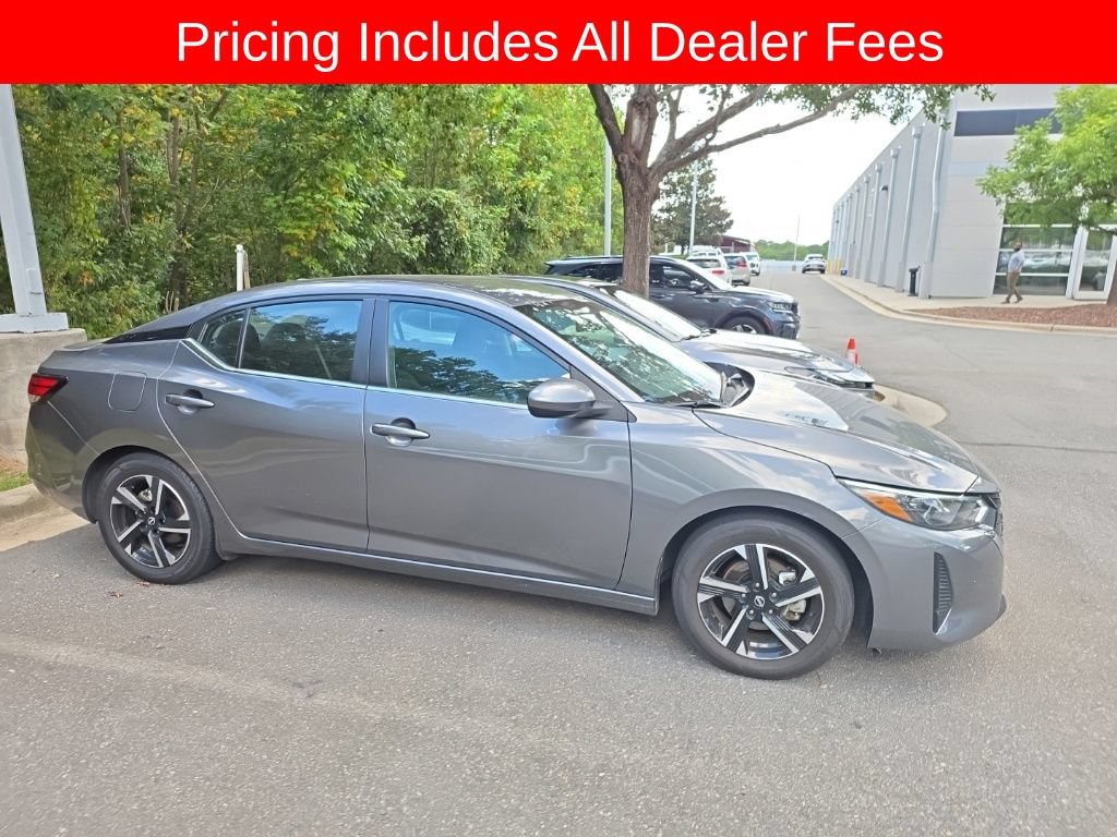 Used 2025 Nissan Sentra SV FWD image 7