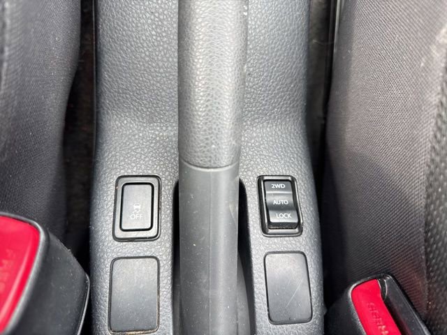 Used 2012 Suzuki SX4 AWD Hatchback image 19