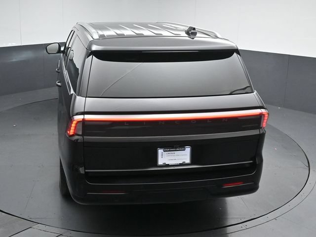 Certified 2025 Lincoln Navigator L Reserve AWD/4WD image 47