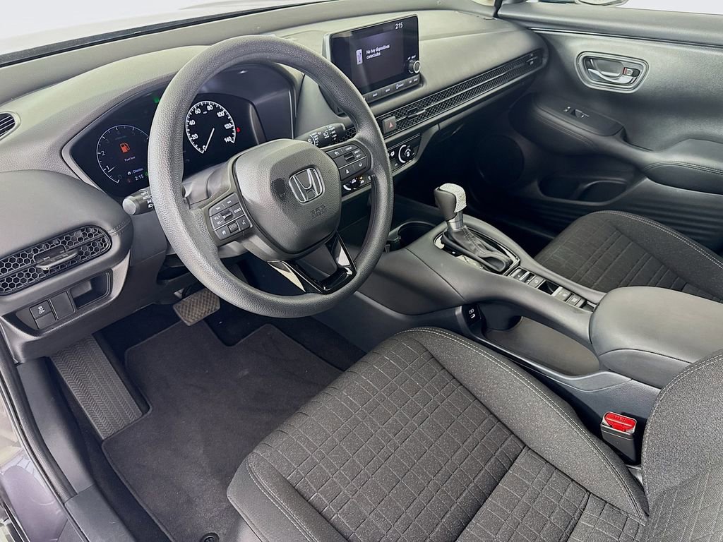 Used 2025 Honda HR-V LX image 11