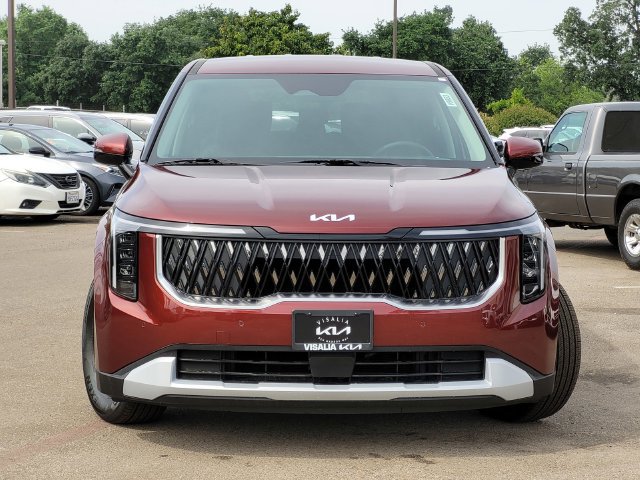 New 2026 Kia Carnival FWD image 2
