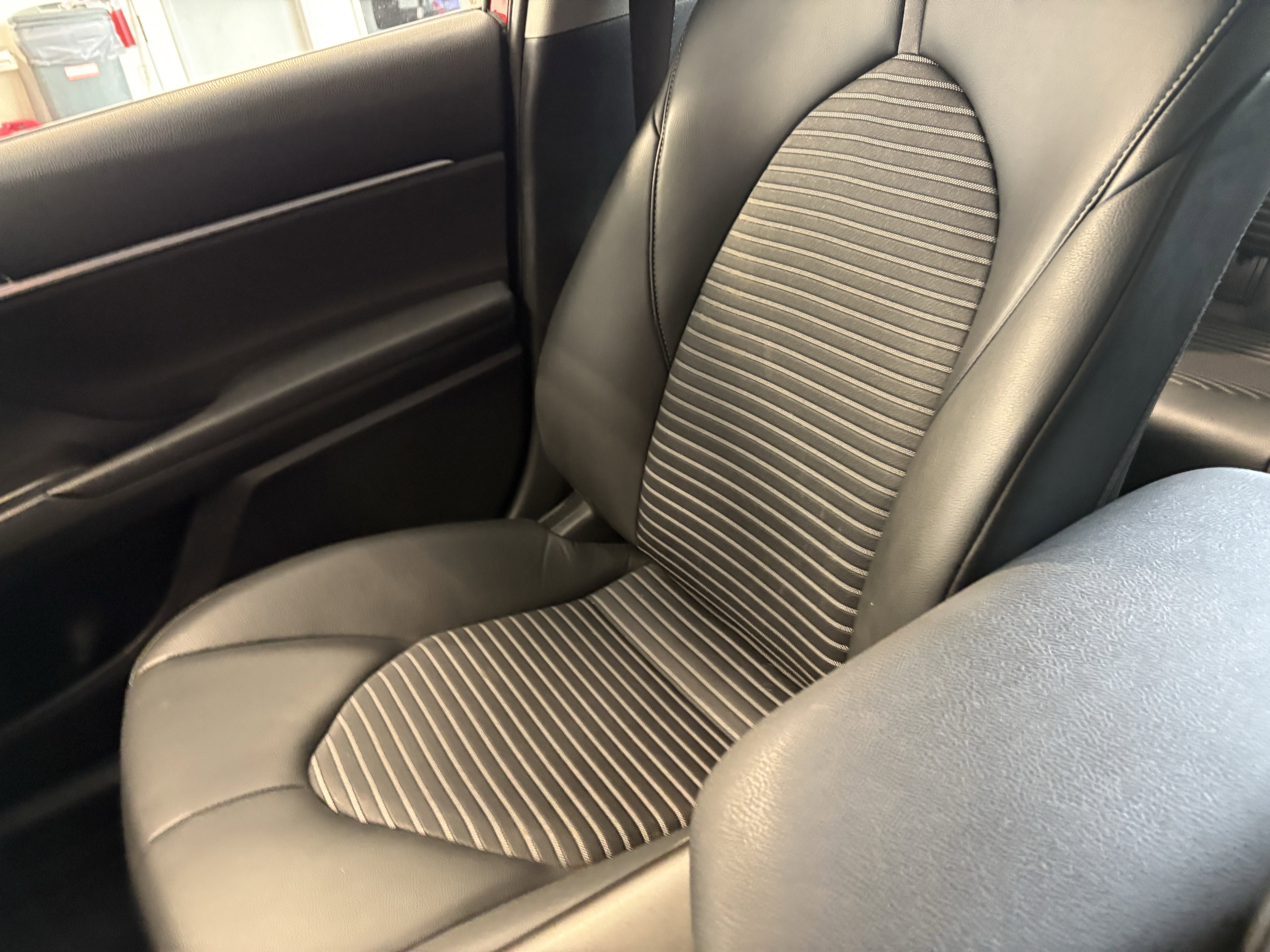 Used 2024 Toyota Camry SE FWD image 16