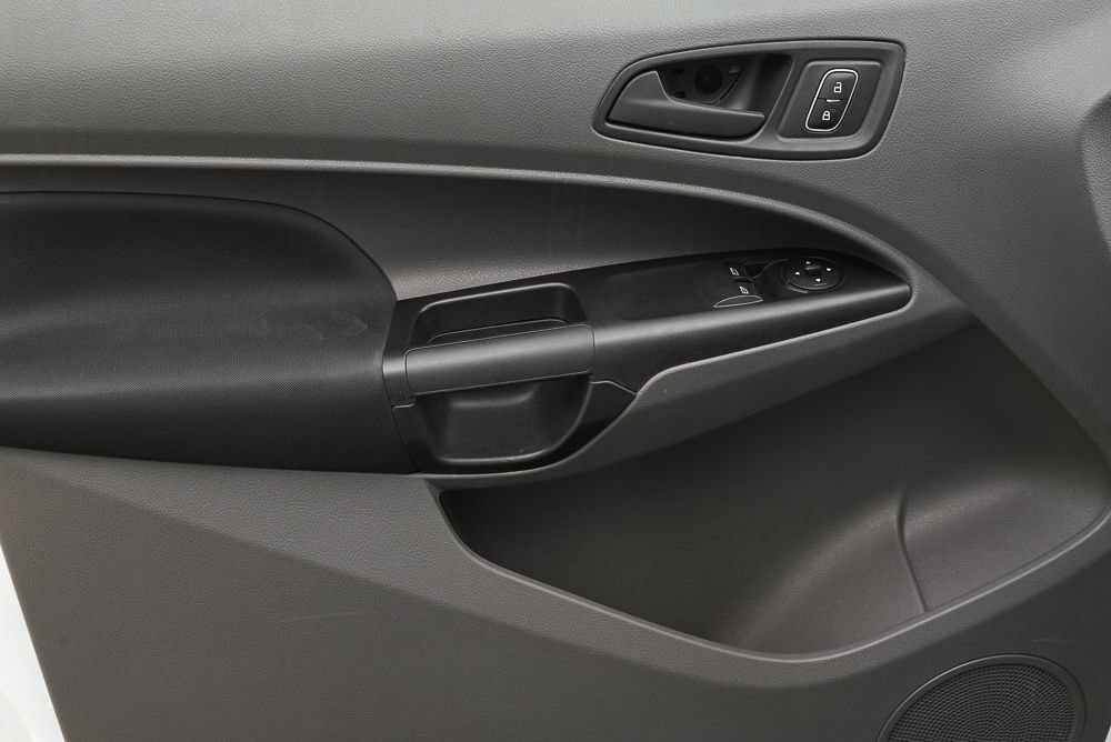 Used 2023 Ford Transit Connect XL image 11