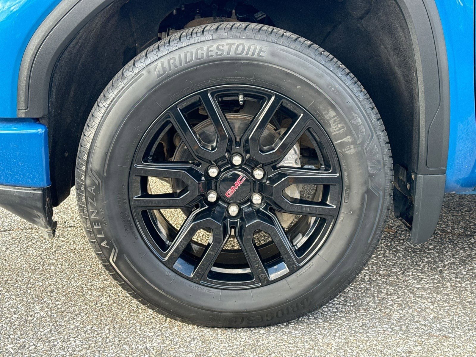 Used 2024 GMC Sierra 1500 Elevation image 12