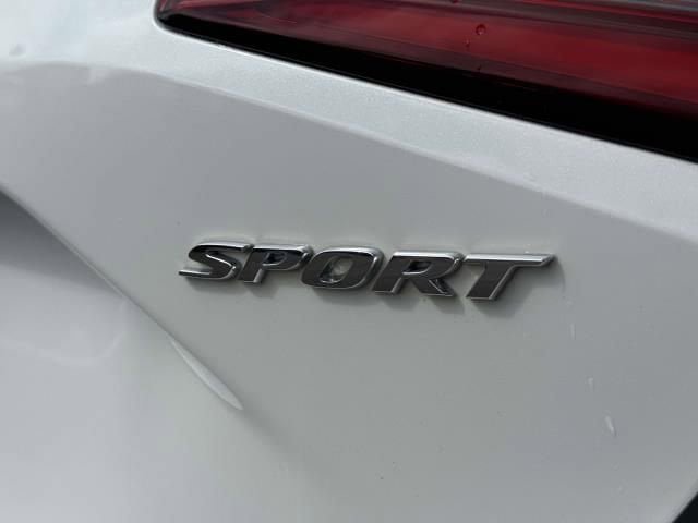 Used 2022 Honda Civic Sport image 8