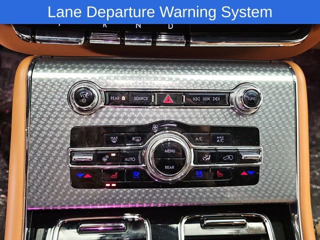 Used 2024 Lincoln Aviator Black Label w/ Dynamic Handling Package image 18
