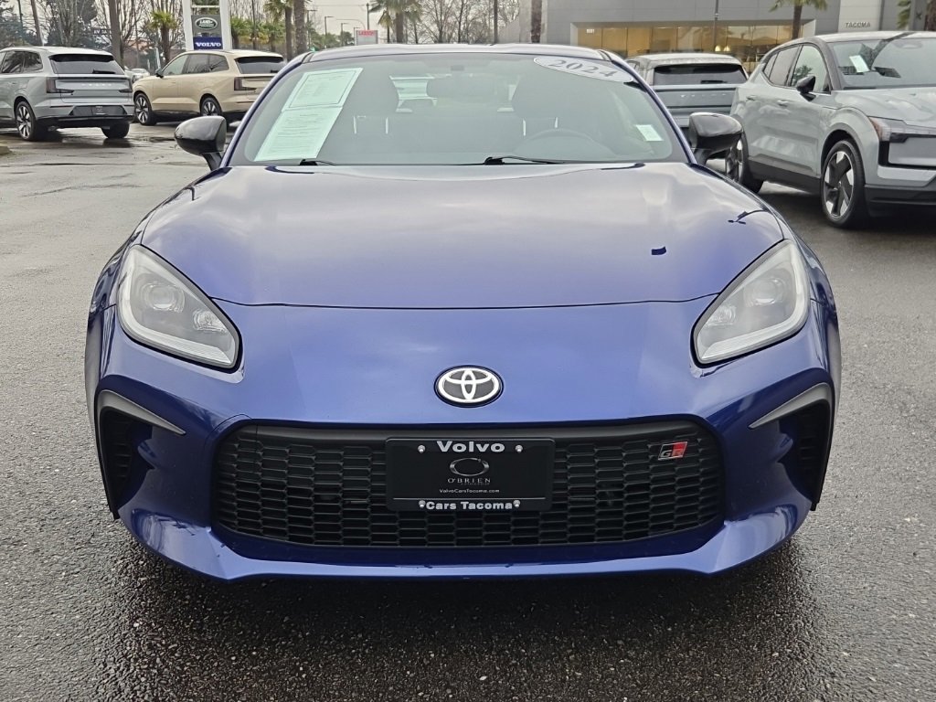 Used 2024 Toyota GR86 image 11