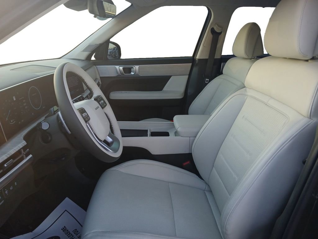 Used 2024 Hyundai Santa Fe Calligraphy image 10