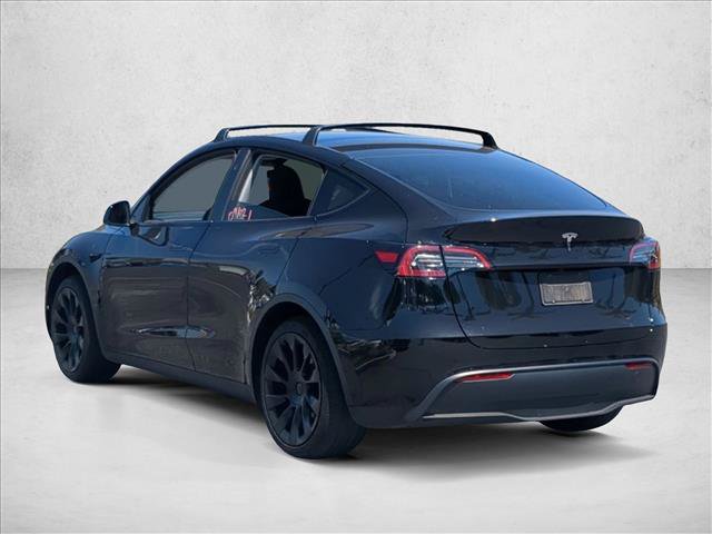 Used 2023 Tesla Model Y 2WD image 7