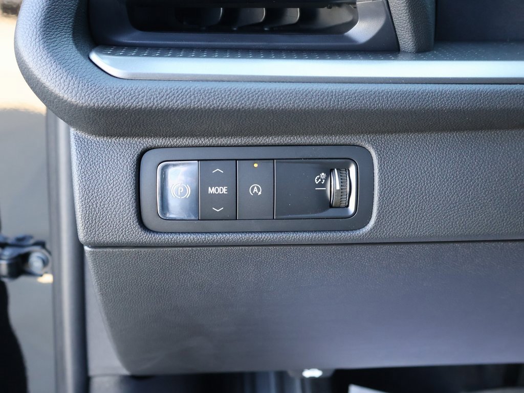 New 2026 Chevrolet Traverse LT w/ Driver Confidence Package image 12