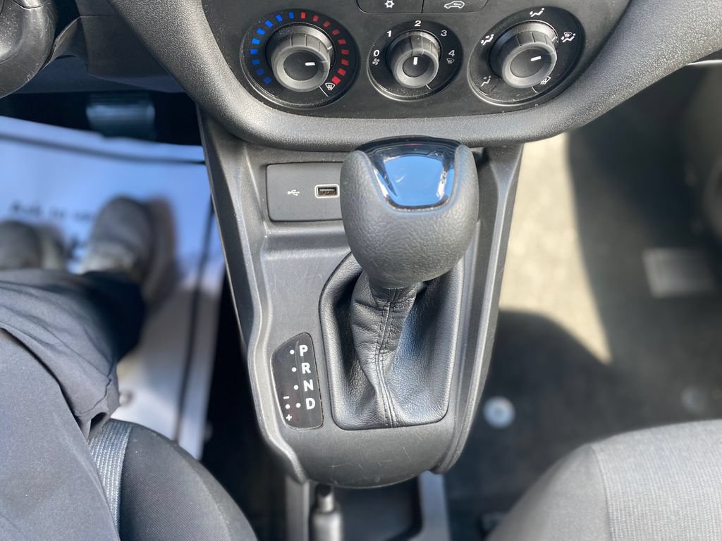 Used 2022 RAM ProMaster City Tradesman FWD image 27